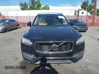 2016 Volvo XC90 T6 Momentum z VIN YV4A22PK7G1069884, wystawiony jako IAAI lot #42247951 z przebiegiem 116 640 mil mil oraz . Historia ofert i sprzedaży dostępna na DreamBid. Obrazek 12.