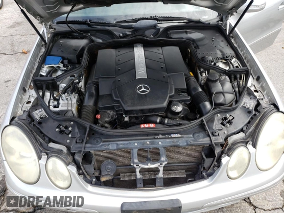 2005 Mercedes-Benz E 500 z VIN WDBUF83J85X177556, wystawiony jako Copart lot #60916214 z przebiegiem 185 915 mil mil oraz Szkoda całkowita • Salvage title. Historia ofert i sprzedaży dostępna na DreamBid. Obrazek 11.