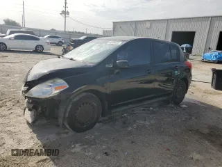 2009 Nissan Versa S с VIN 3N1BC13E29L353579, выставлен на аукционе Copart как лот 60559435 с пробегом 152 314 миль миль и Списание • Salvage title. История ставок и продаж доступна на DreamBid. Изображение 1.