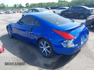2004 Nissan 350Z Enthusiast z VIN JN1AZ34D34T150619, wystawiony jako IAAI lot #42248408 z przebiegiem 276 869 mil mil oraz . Historia ofert i sprzedaży dostępna na DreamBid. Obrazek 3.