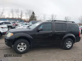 2011 Nissan Pathfinder Silver with VIN 5N1AR1NB1BC631248, listed as a IAAI auction lot 41921956 with 165,360 mi miles. Bid and sale history available at carsss.com. Image 14.
