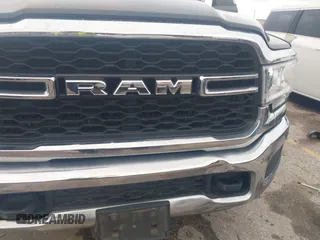 2020 Ram 2500 Tradesman with VIN 3C6UR5CJ9LG310017, listed as a IAAI auction lot 41291334 with 89,779 mi miles. Bid and sale history available at carsss.com. Image 6.