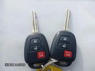 2018 Toyota Tacoma SR z VIN 5TFSX5EN0JX062612, wystawiony jako IAAI lot #41993211 z przebiegiem 92 586 mil mil oraz . Historia ofert i sprzedaży dostępna na DreamBid. Obrazek 11.