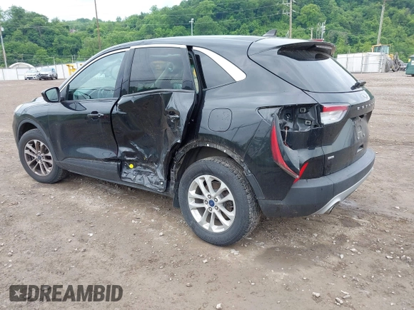 2020 Ford Escape SE z VIN 1FMCU9G69LUB29301, wystawiony jako IAAI lot #42382811 z przebiegiem 55 197 mil mil oraz . Historia ofert i sprzedaży dostępna na DreamBid. Obrazek 3.