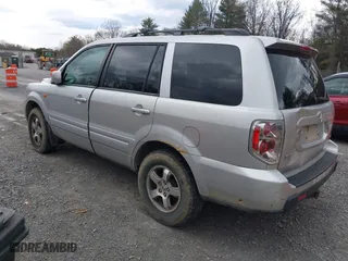 2006 Honda Pilot EX-L with RES with VIN 2HKYF18606H502115, listed as a IAAI auction lot 41872434 with 286,953 mi miles. Bid and sale history available at carsss.com. Image 3.
