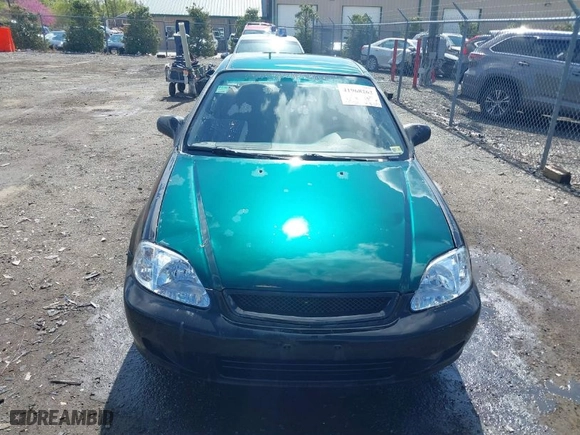 2000 Honda Civic LX with VIN 1HGEJ6672YL022393, listed as a IAAI auction lot 41968262 with 231,261 mi miles. Bid and sale history available at carsss.com. Image 12.