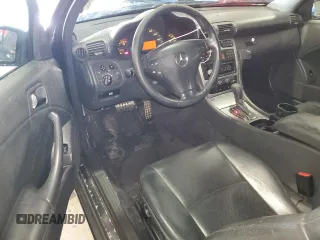 2002 Mercedes-Benz C 230/260/280/320 с VIN WDBRN47J42A315779, выставлен на аукционе Copart как лот 61552045 с пробегом Не указан миль и На запчасти • Non repairable. История ставок и продаж доступна на DreamBid. Изображение 8.