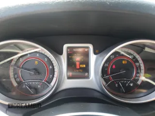 2013 Dodge Journey R/T z VIN 3C4PDDEG5DT597459, wystawiony jako Copart lot #62711755 z przebiegiem 152 498 mil mil oraz Czysty tytuł • Clean title. Historia ofert i sprzedaży dostępna na DreamBid. Obrazek 9.