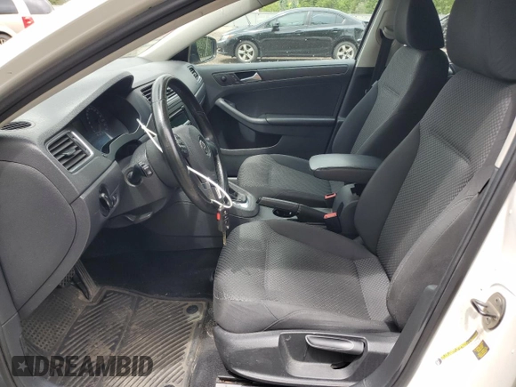 2013 Volkswagen Jetta S with VIN 3VW2K7AJ4DM377451, listed as a Copart auction lot 61643045 with 183,198 mi miles and Salvage title. Bid and sale history available at DreamBid. Image 7.