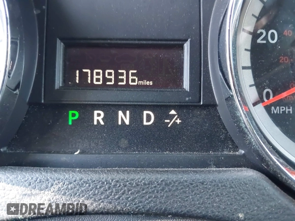 2017 Dodge Grand Caravan SXT with VIN 2C4RDGCG8HR675366, listed as a IAAI auction lot 42109155 with 178,936 mi miles and . Bid and sale history available at DreamBid. Image 15.