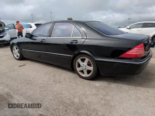 2005 Mercedes-Benz S-Class 4.3L with VIN WDBNG70J35A444217, listed as a Copart auction lot 74949084 with 0 mi miles and Salvage Title. Bid and sale history available at carsss.com. Image 2.