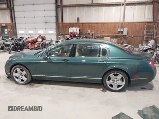 2006 Bentley Flying Spur с VIN SCBBR53W06C035420, выставлен на аукционе IAAI как лот 41648388 с пробегом 122 142 миль миль и . История ставок и продаж доступна на DreamBid. Изображение 14.