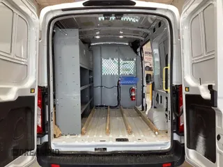 2022 Ford Transit Cargo с VIN 1FTBR1CG6NKA06474, выставлен на аукционе IAAI как лот 42521100 с пробегом 82 772 миль миль и . История ставок и продаж доступна на DreamBid. Изображение 8.