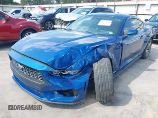 2024 Ford Mustang EcoBoost с VIN 1FA6P8TH0R5142067, выставлен на аукционе IAAI как лот 42338104 с пробегом 7 179 миль миль и . История ставок и продаж доступна на DreamBid. Изображение 18.