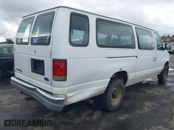 1997 Ford Econoline Wagon XL z VIN 1FBJS31L3VHB66356, wystawiony jako IAAI lot #39189974 z przebiegiem 242 944 mil mil oraz . Historia ofert i sprzedaży dostępna na DreamBid. Obrazek 6.