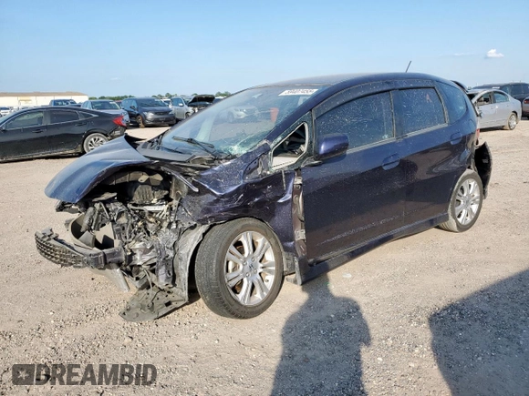 2009 Honda Fit Sport z VIN JHMGE88479S009638, wystawiony jako Copart lot #59407455 z przebiegiem Nie podano mil oraz Szkoda całkowita • Salvage title. Historia ofert i sprzedaży dostępna na DreamBid. Obrazek 1.