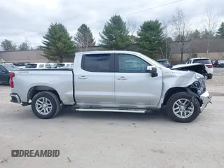 2019 Chevrolet Silverado 1500 LT with VIN 1GCUYDED1KZ111474, listed as a IAAI auction lot 42050470 with 50,851 mi miles. Bid and sale history available at carsss.com. Image 13.