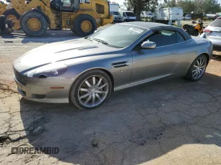 2007 Aston Martin DB9 z VIN SCFAD02A47GB07685, wystawiony jako Copart lot #75868414 z przebiegiem Nie podano mil oraz Szkody całkowita. Historia ofert i sprzedaży dostępna na DreamBid. Obrazek 1.