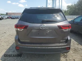 2019 Toyota Highlander SE with VIN 5TDJZRFH5KS602615, listed as a Copart auction lot 61910975 with 75,510 mi miles and Salvage title. Bid and sale history available at DreamBid. Image 6.