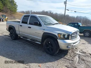 2006 Dodge Ram 1500 SLT with VIN 1D7HU18246S636765, listed as a IAAI auction lot 41486680 with 182,532 mi miles. Bid and sale history available at carsss.com. Image 1.