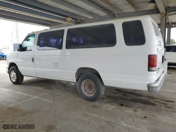 2009 Ford Econoline Wagon XL with VIN 1FBSS31L59DA66857, listed as a Copart auction lot 53545875 with 175,840 mi miles and Clean Title. Bid and sale history available at carsss.com. Image 2.