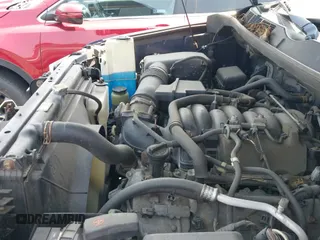 2007 Toyota Tundra Limited z VIN 5TFBV58167X018217, wystawiony jako IAAI lot #42897016 z przebiegiem 125 849 mil mil oraz . Historia ofert i sprzedaży dostępna na DreamBid. Obrazek 19.