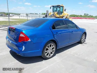 2011 Ford Fusion SE with VIN 3FAHP0HA3BR188260, listed as a IAAI auction lot 42036507 with 185,177 mi miles. Bid and sale history available at carsss.com. Image 4.