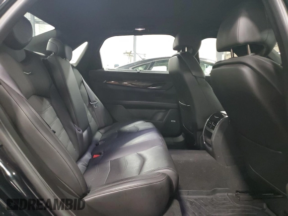 2018 Cadillac CT6 Luxury AWD z VIN 1G6KD5RSXJU102871, wystawiony jako Copart lot #54579165 z przebiegiem 31 219 mil mil oraz Szkoda całkowita • Salvage title. Historia ofert i sprzedaży dostępna na DreamBid. Obrazek 10.