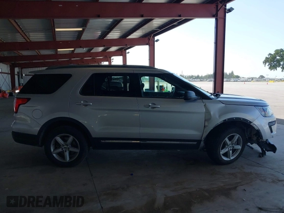 2018 Ford Explorer XLT with VIN 1FM5K7D82JGA19887, listed as a IAAI auction lot 42049120 with 105,748 mi miles and . Bid and sale history available at DreamBid. Image 13.