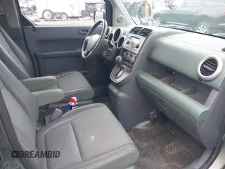 2005 Honda Element EX with VIN 5J6YH28625L033193, listed as a IAAI auction lot 41826940 with 126,187 mi miles and . Bid and sale history available at DreamBid. Image 5.