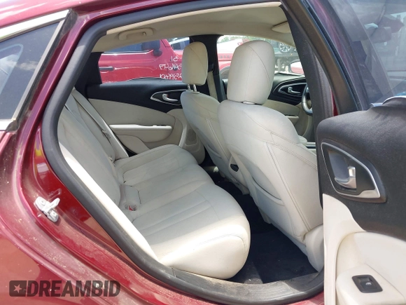 2015 Chrysler 200 Limited with VIN 1C3CCCAB4FN554647, listed as a IAAI auction lot 42535164 with 101,055 mi miles and . Bid and sale history available at DreamBid. Image 8.