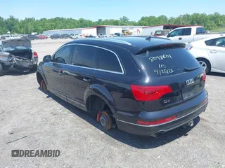 2013 Audi Q7 Premium Plus with VIN WA1LGBFE9DD008615, listed as a IAAI auction lot 42391563 with 108,569 mi miles and . Bid and sale history available at DreamBid. Image 3.