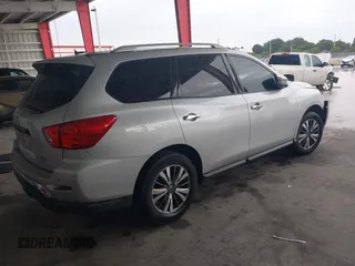 2018 Nissan Pathfinder SL with VIN 5N1DR2MN3JC644631, listed as a IAAI auction lot 41176186 with 107,872 mi miles. Bid and sale history available at carsss.com. Image 4.