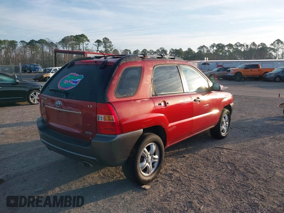 2008 Kia Sportage LX with VIN KNDJE723287548249, listed as a IAAI auction lot 41510548 with 181,668 mi miles. Bid and sale history available at carsss.com. Image 4.