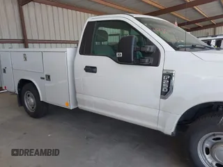 2017 Ford F-250 XL с VIN 1FDBF2A68HED79734, выставлен на аукционе IAAI как лот 42479755 с пробегом 59 208 миль миль и . История ставок и продаж доступна на DreamBid. Изображение 13.