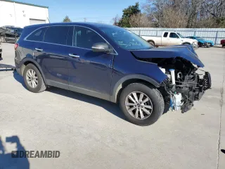 2019 Kia Sorento LX with VIN 5XYPG4A32KG507991, listed as a Copart auction lot 43658875 with 106,383 mi miles and Salvage Title. Bid and sale history available at carsss.com. Image 4.