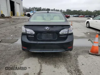 2010 Lexus HS 250h z VIN JTHBB1BA4A2021002, wystawiony jako Copart lot #44583985 z przebiegiem Nie podano mil oraz Tytuł czysty. Historia ofert i sprzedaży dostępna na DreamBid. Obrazek 6.