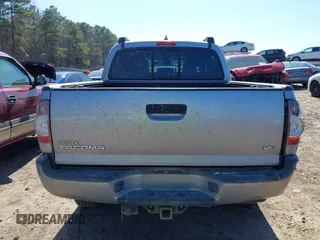 2015 Toyota Tacoma with VIN 5TFLU4EN7FX118530, listed as a IAAI auction lot 41638608 with 116,143 mi miles and . Bid and sale history available at DreamBid. Image 16.
