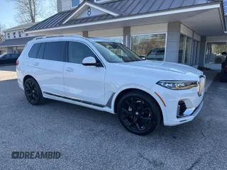 2020 BMW X7 xDrive40i with VIN 5UXCW2C07L9A00176, listed as a IAAI auction lot 41947814 with 216,464 mi miles. Bid and sale history available at carsss.com. Image 1.