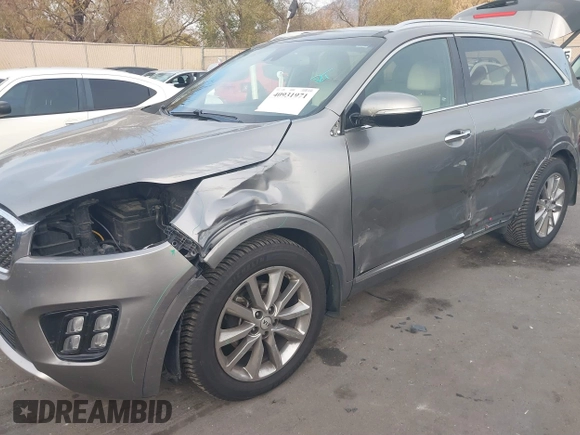 2017 Kia Sorento SX with VIN 5XYPKDA59HG304752, listed as a IAAI auction lot 40931971 with 143,211 mi miles and . Bid and sale history available at DreamBid. Image 6.