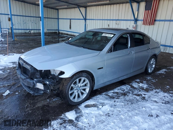2015 BMW 5 Series 535d xDrive with VIN WBAFV3C50FD686494, listed as a Copart auction lot 45601615 with 128,181 mi miles and Salvage title. Bid and sale history available at DreamBid. Image 1.