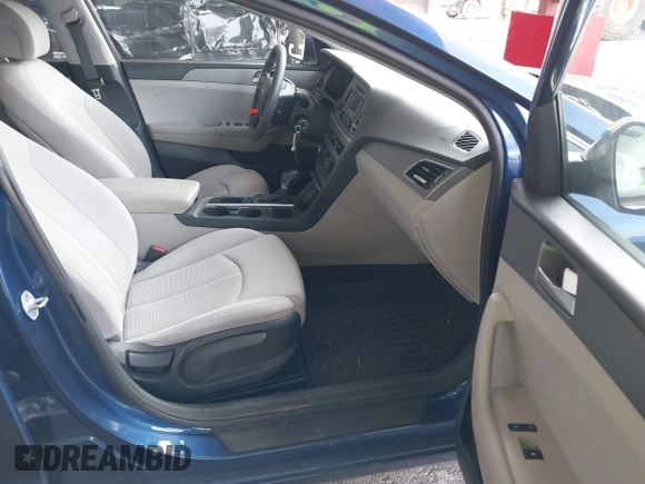 2015 Hyundai Sonata SE with VIN 5NPE24AF0FH212919, listed as a IAAI auction lot 42149682 with 141,987 mi miles and . Bid and sale history available at DreamBid. Image 5.
