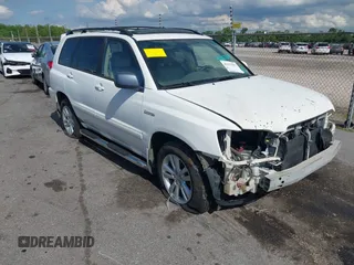 2006 Toyota Highlander z VIN JTEDW21A760001234, wystawiony jako IAAI lot #42257601 z przebiegiem 252 046 mil mil oraz . Historia ofert i sprzedaży dostępna na DreamBid. Obrazek 1.