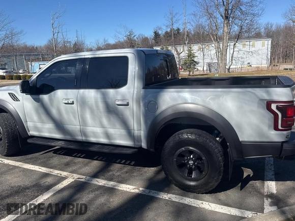 2017 Ford F-150 Raptor with VIN 1FTFW1RG2HFC90216, listed as a Copart auction lot 51147515 with 84,988 mi miles and Clean Title. Bid and sale history available at carsss.com. Image 3.