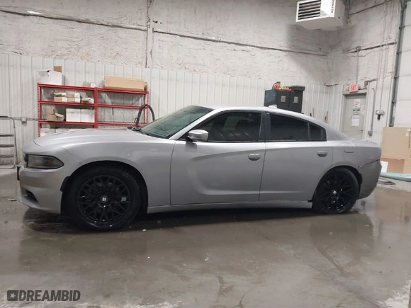 2016 Dodge Charger SXT with VIN 2C3CDXJG9GH180966, listed as a IAAI auction lot 41243491 with 127,235 mi miles. Bid and sale history available at carsss.com. Image 15.