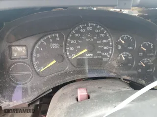 2004 Chevrolet Silverado 1500 LS with VIN 2GCEC19T8Y1279035, listed as a Copart auction lot 47000415 with 0 mi miles and Salvage Title. Bid and sale history available at carsss.com. Image 9.