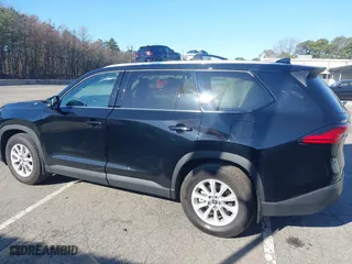 2024 Toyota Grand Highlander XLE with VIN 5TDAAAB57RS069794, listed as a IAAI auction lot 41826955 with 1,780 mi miles. Bid and sale history available at carsss.com. Image 15.