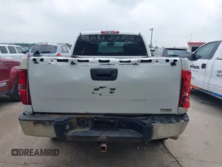 2011 Chevrolet Silverado 1500 Work Truck with VIN 1GCRKPE39BZ458020, listed as a IAAI auction lot 41935415 with 278,522 mi miles and . Bid and sale history available at DreamBid. Image 6.