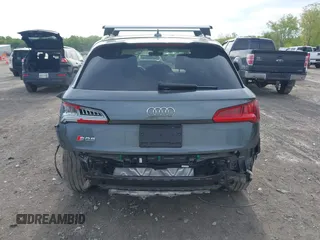 2019 Audi SQ5 Premium с VIN WA1A4AFYXK2025887, выставлен на аукционе IAAI как лот 42225112 с пробегом 68 154 миль миль и . История ставок и продаж доступна на DreamBid. Изображение 17.