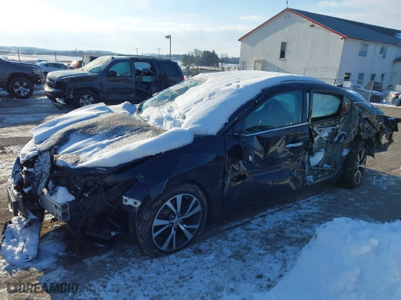 2018 Nissan Maxima SL with VIN 1N4AA6APXJC381054, listed as a IAAI auction lot 41400329 with 276,678 mi miles. Bid and sale history available at carsss.com. Image 2.